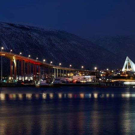 Arctic City Studio - Perfectly Located In The Main Street Тромсе Екстер'єр фото
